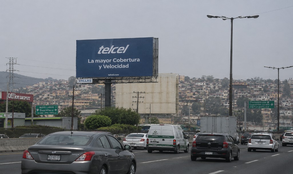 Espectacular Telcel en carretera